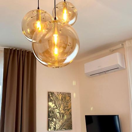 New Apartment Metro Pozzo Strada Turin Ngoại thất bức ảnh